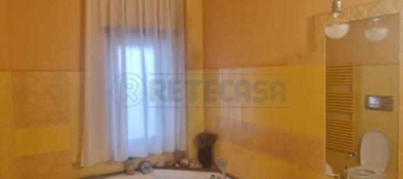 2 Schlafzimmer Wohnung in Mercato San Severino, Italy, Nr. 372628 14