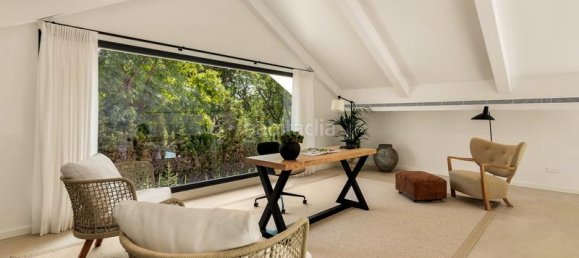 5 bedrooms Villa in Marbella, Spain No. 33395 6