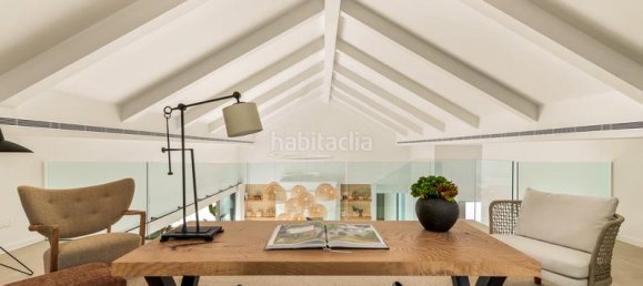 5 bedrooms Villa in Marbella, Spain No. 33395 36