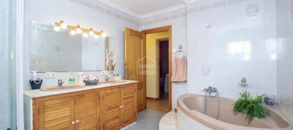 5 bedrooms Villa in Sant Lluis, Spain No. 5028 17