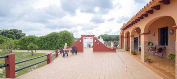 5 bedrooms Villa in Sant Lluis, Spain No. 5028 4