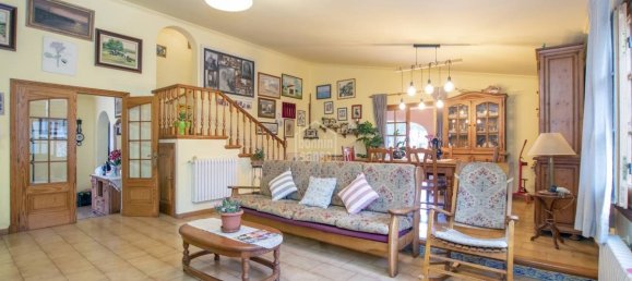 5 bedrooms Villa in Sant Lluis, Spain No. 5028 9