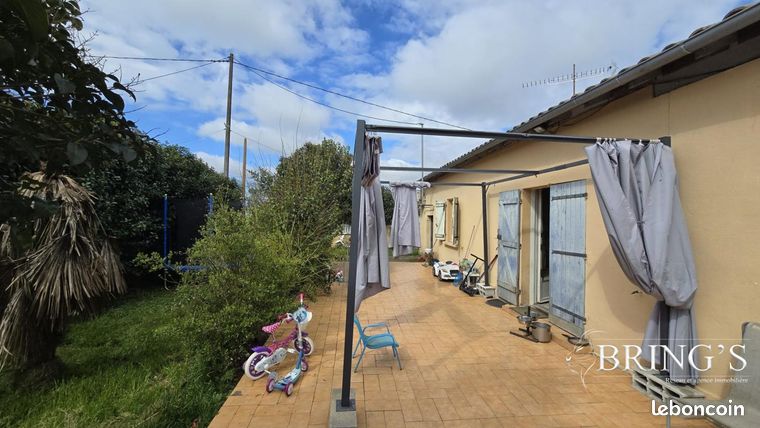 3 bedrooms House in Moissac, France No. 362952