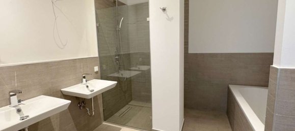 4 rooms Apartment in Lichterfelde, Germany No. 333164 6