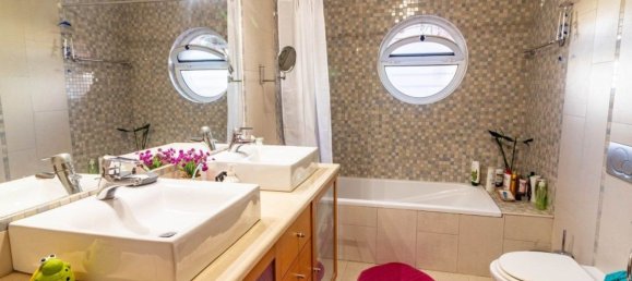 3 bedrooms House in Montenegro, Portugal No. 98944 37