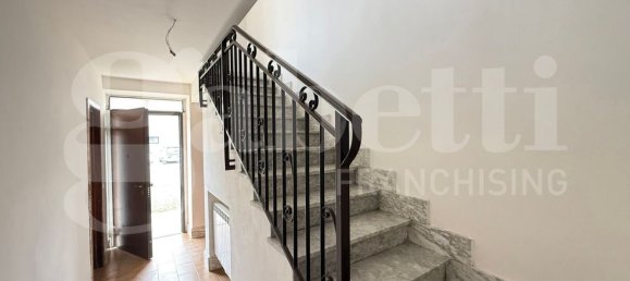 8غرفة منزل في Collegno, Italy رقم 5600 12