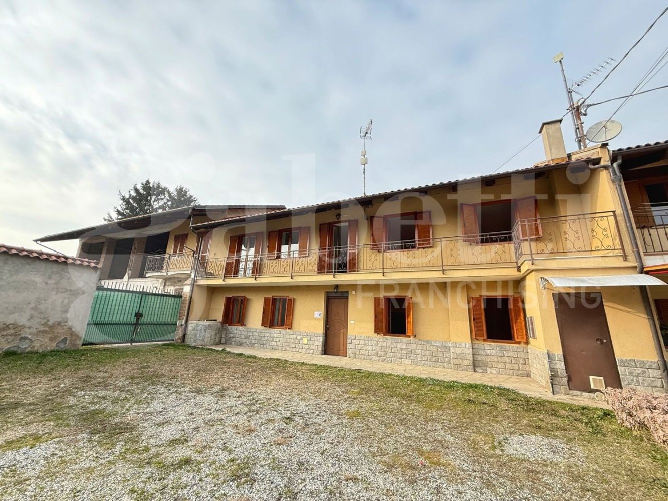 8غرفة منزل في Collegno, Italy رقم 5600
