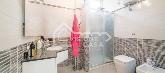 3 rooms Apartment in Reggio Emilia, Italy No. 35672 30