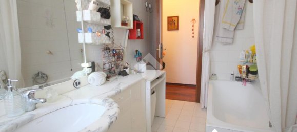 3 غرف نوم فيلا في Cornaredo, Italy رقم 353081 30