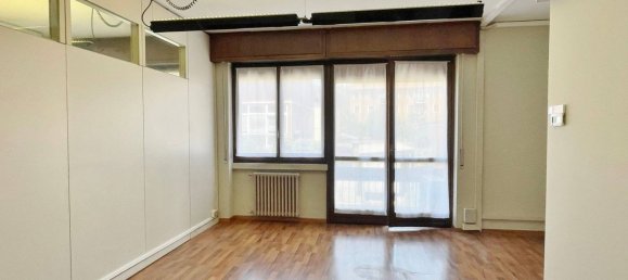 Oficina en Merate, Italy 110 m² No. 336453 6