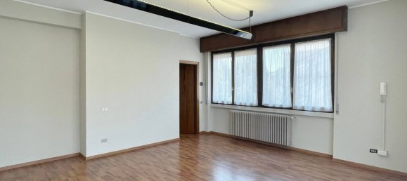 Oficina en Merate, Italy 110 m² No. 336453 5