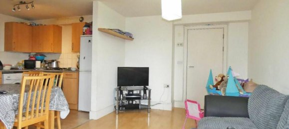 1 bedroom Apartment in Hayes, United Kingdom No. 5037 8