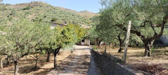 Вилла с 5 комнатами в Бельмонте Медзаньо, Италия № 102640 16