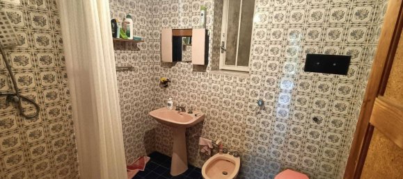 Вилла с 5 комнатами в Бельмонте Медзаньо, Италия № 102640 7