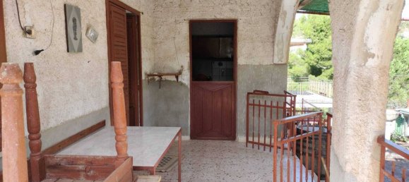 Вилла с 5 комнатами в Бельмонте Медзаньо, Италия № 102640 8