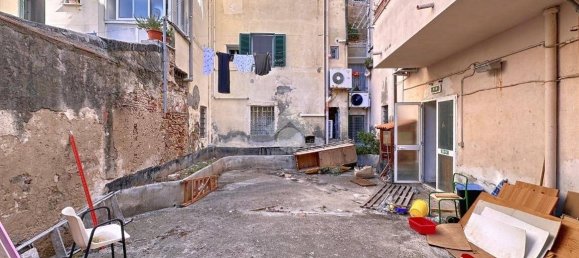 60m² Warehouse in Livorno, Italy No. 351289 17