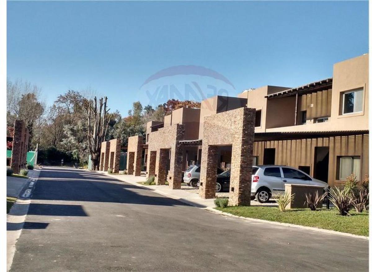 Casa T3 em Pilar, Argentina N.º 72296