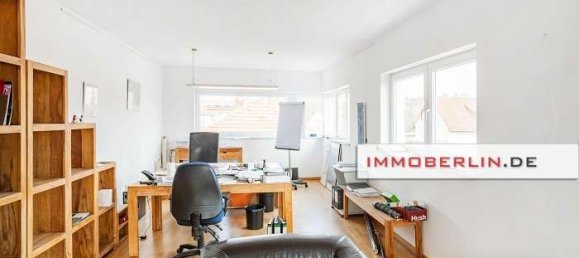 325m² Building in Reinickendorf, Germany No. 235260 5