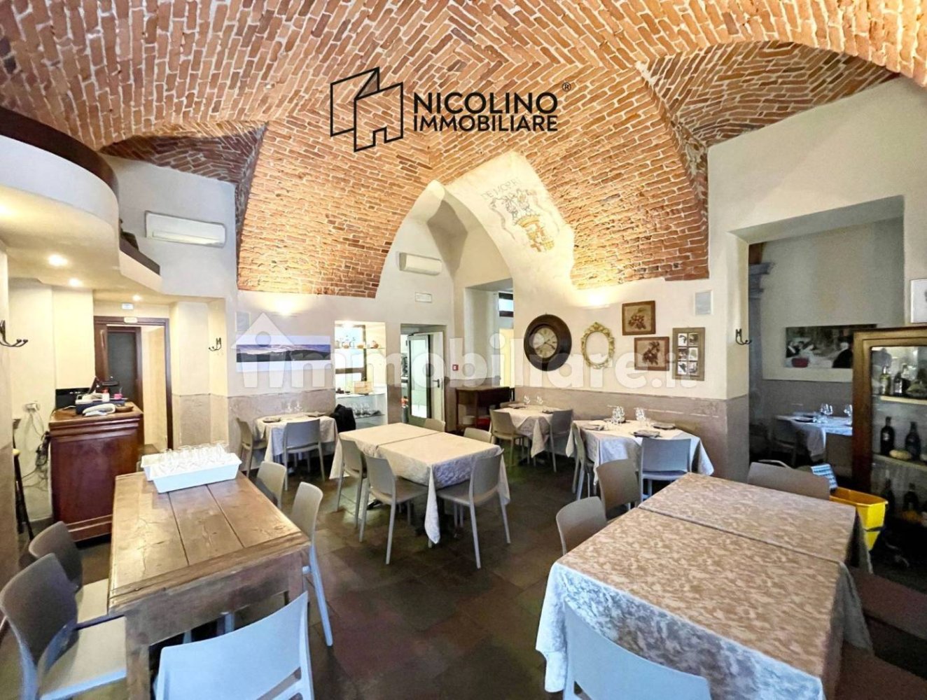 5-salle Propriété commerciale à Cuneo, Italy No. 174283