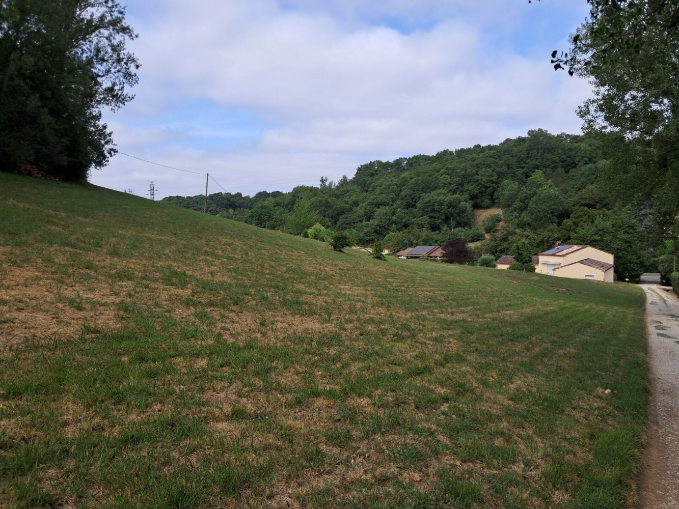 1800m² Land in Bon-Encontre, France No. 276972