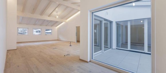 Пентхаус с 5 комнатами в Кицбюель, Австрия № 172199 4