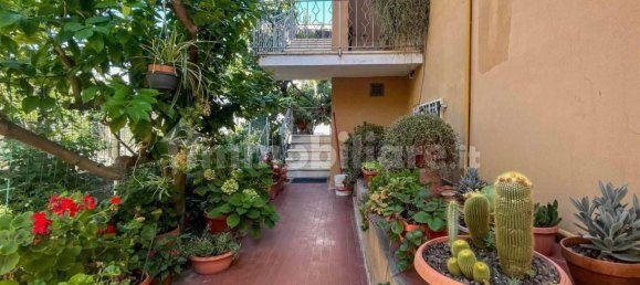 2 bedrooms Apartment in Cecina, Italy No. 278955 2