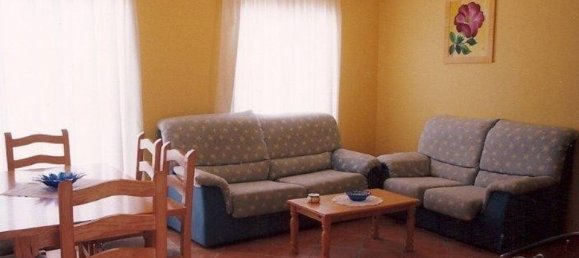 Квартира с 30 спальнями в Алтея, Испания № 184654 8