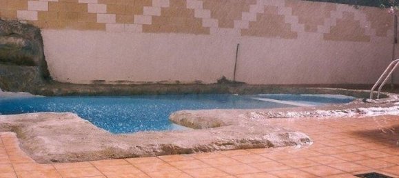 Квартира с 30 спальнями в Алтея, Испания № 184654 7