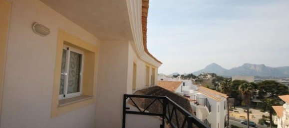 Квартира с 30 спальнями в Алтея, Испания № 184654 5