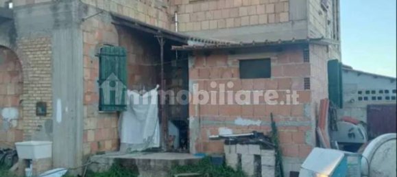 4 Schlafzimmer Haus in Briatico, Italy, Nr. 80964 14