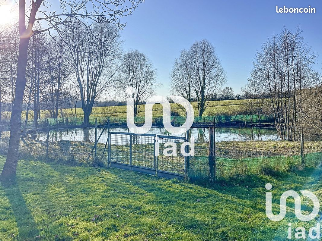 Terreno en Quesques, France 9355 m² No. 363417