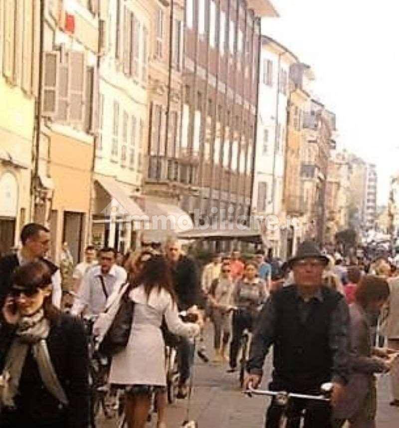 2 rooms Commercial property in Piacenza, Italy No. 120999