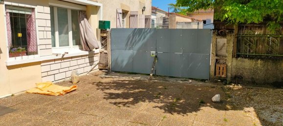 Casa de 2 dormitorios en Charente-Maritime, France No. 321014 4