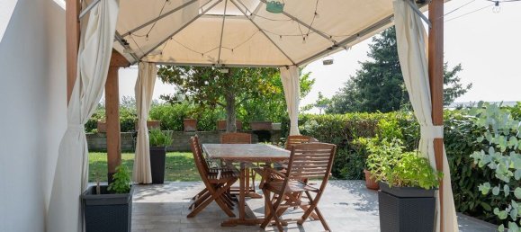 8 bedrooms Villa in Ariccia, Italy No. 355956 11