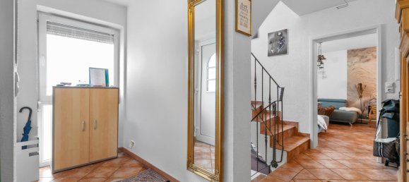 Adosado de 13 habitaciónes en Offenbach, Germany No. 340061 6