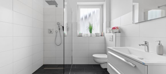 Adosado de 13 habitaciónes en Offenbach, Germany No. 340061 23