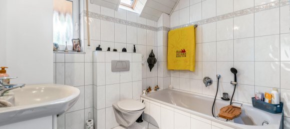 Adosado de 13 habitaciónes en Offenbach, Germany No. 340061 14