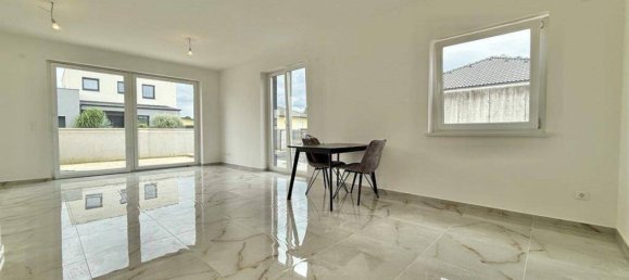 Adosado de 8 habitaciónes en Frankenau-Unterpullendorf, Austria No. 228217 9