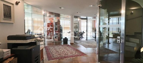 985m² Office in Grassobbio, Italy No. 317748 10