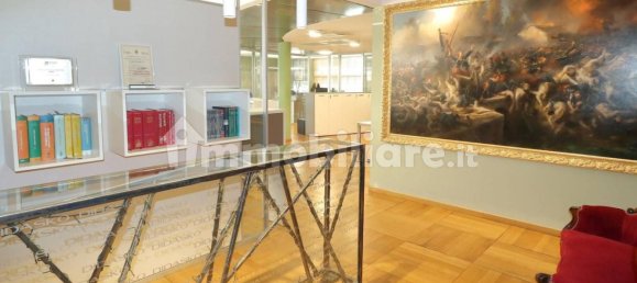 985m² Office in Grassobbio, Italy No. 317748 6