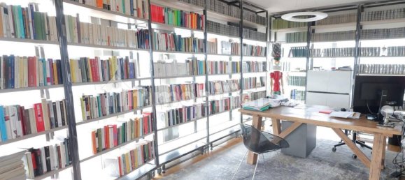 985m² Office in Grassobbio, Italy No. 317748 19