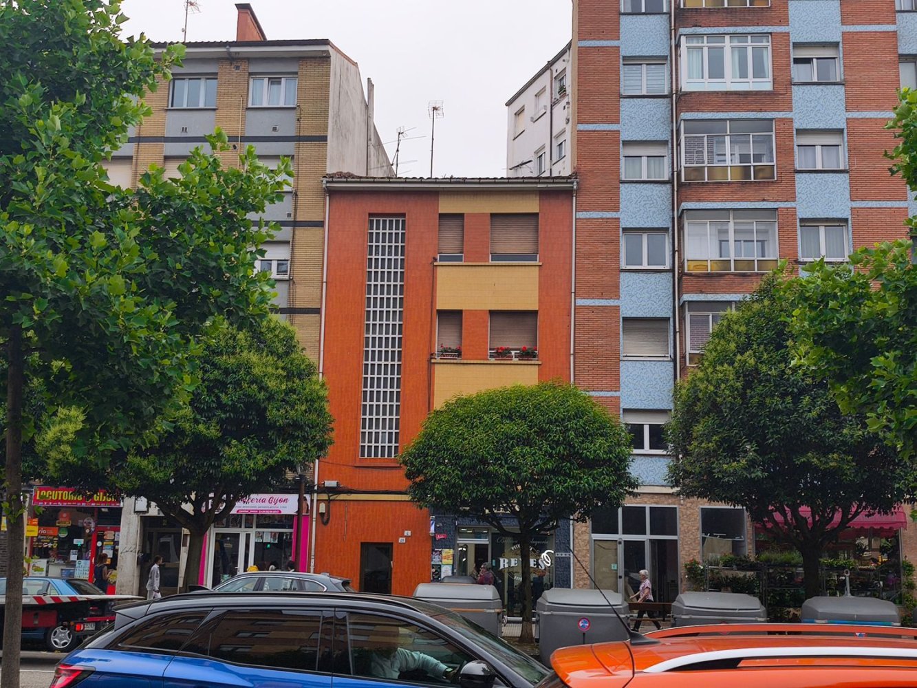 2 bedrooms Apartment in Gijon, Spain No. 149901