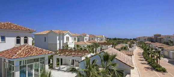 6 bedrooms Villa in Pervolia, Cyprus No. 10739 11