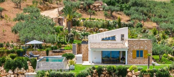 Villa T3 em Castellammare del Golfo, Italy N.º 102029 2