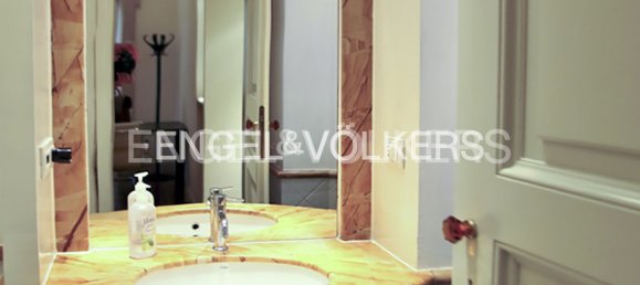 1 bedroom Apartment in Rome, Italy No. 297781 10