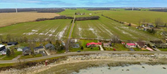 3 bedrooms House in Selkirk, Canada No. 546 6