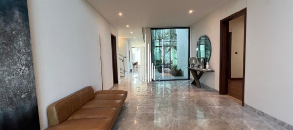 4 bedrooms Villa in Saadiyat Island, UAE No. 38659 3