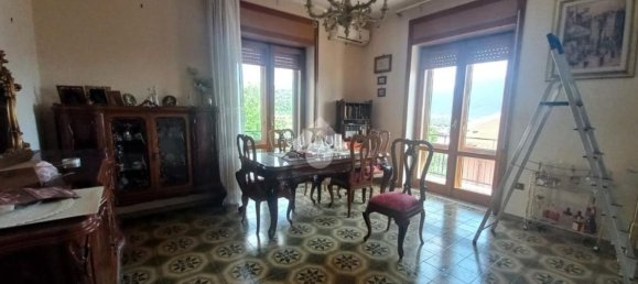 3 bedrooms Apartment in Santa Maria a Vico, Italy No. 349332 4