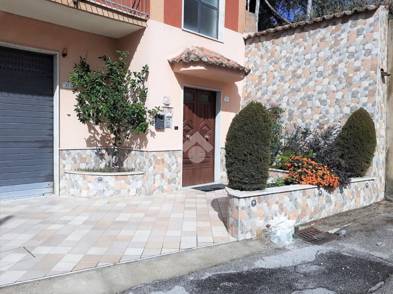 3 bedrooms Apartment in Santa Maria a Vico, Italy No. 349332