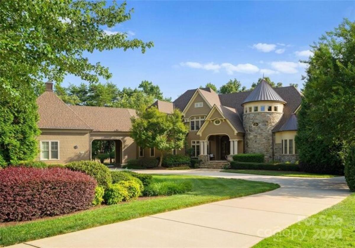 Дом с 4 спальнями в Mooresville, США № 440244